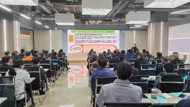 企业培训课程分类与模块：揭秘背后的区别与联系
